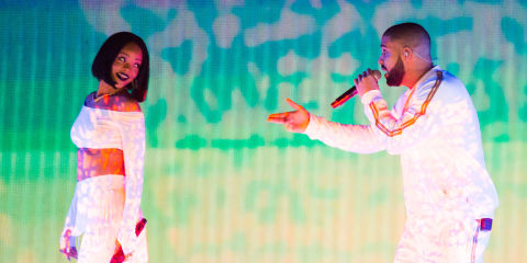 Rihanna and Drake at BRITs | ELLE UK