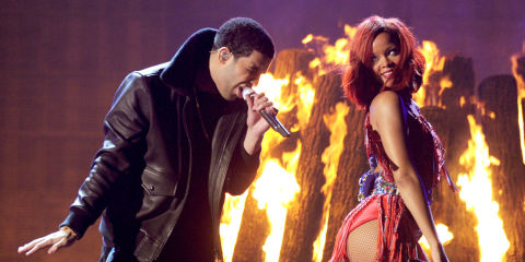 Rihanna and Drake at GRAMMY Awards | ELLE UK