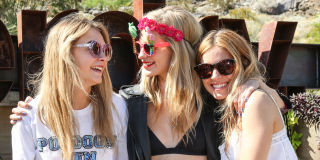 Best Holiday Minis and Beauty Travel Kits