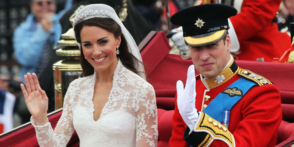 Prince William And Kate Middleton Are Auctioning Off Their Wedding Prince William And Kate Middleton Are Auctioning Off Their Wedding Cake For Charity