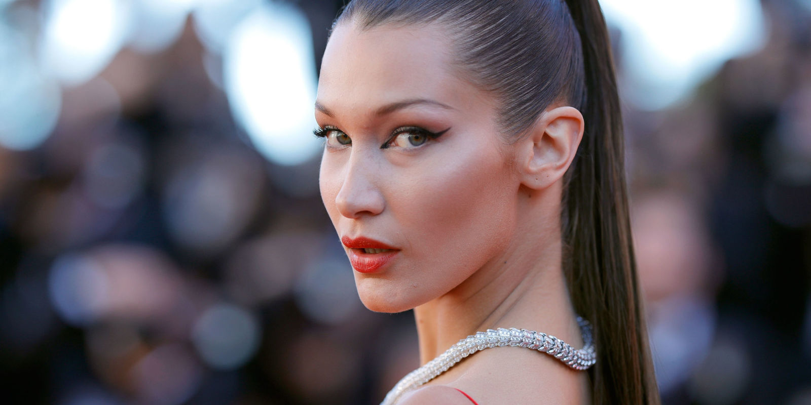 Bella Hadid Shouts At Security Guard For Allegedly Pushing A Female Photographer