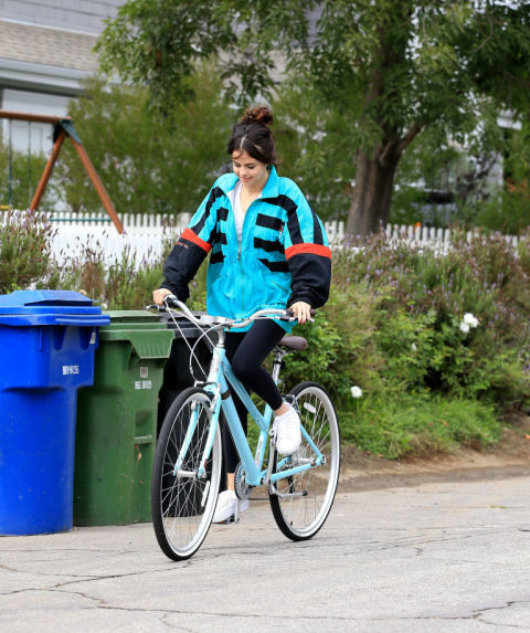 Selena Gomez | ELLE UK